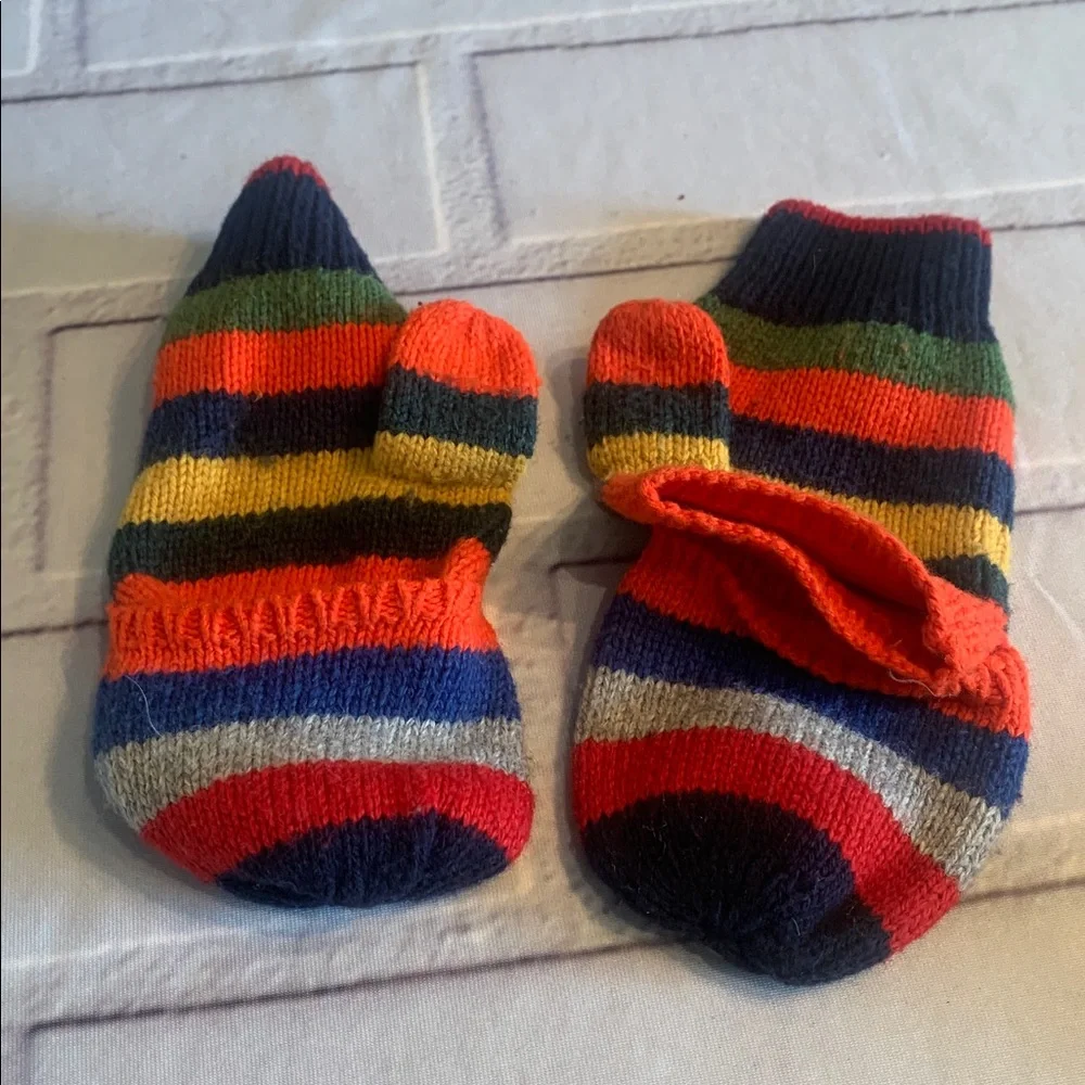 GAP Kids Multicolor Striped Mittens and Neck Warmer